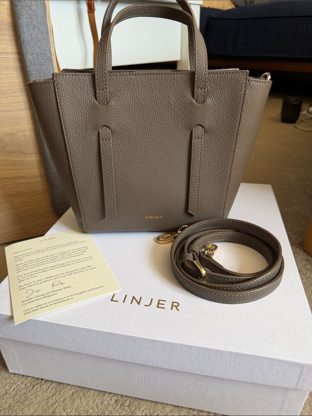 Linjer Lana Bag in Taupe with Detachable Strap